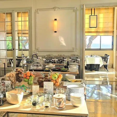 Hotel Royal-riviera 5*