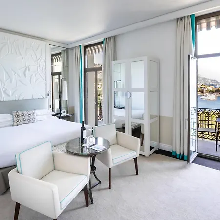 Hotel Royal-riviera 5*