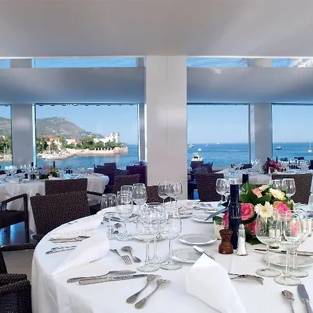 Royal-riviera Hotel