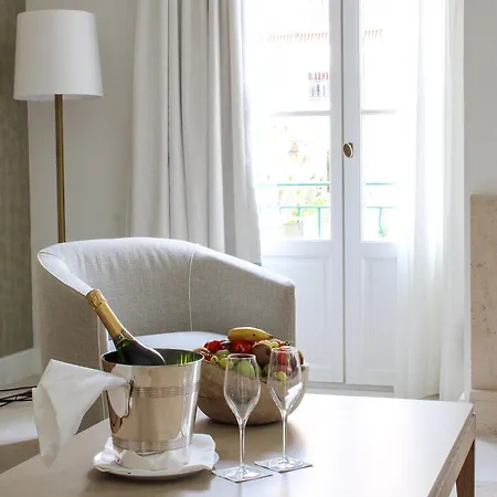 Royal-riviera Отель 5*